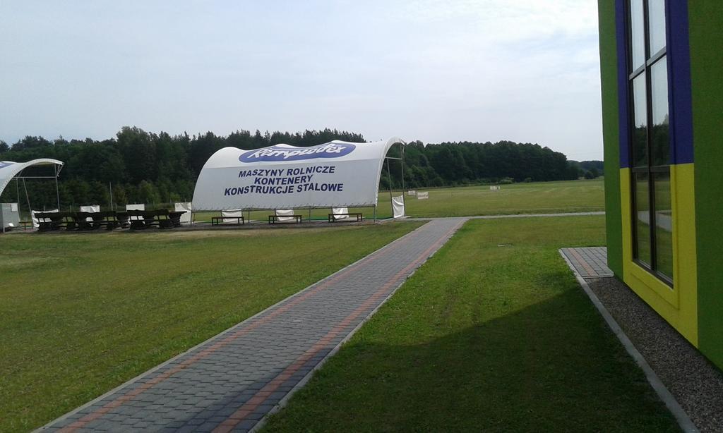 Golf Zajazd Zajaczkowo Slupsk Exterior photo